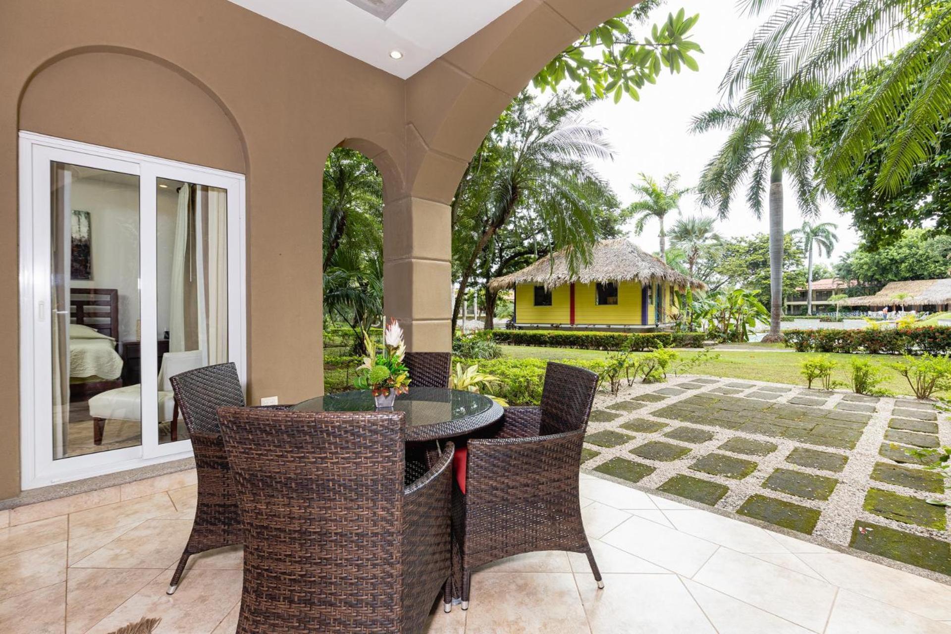 Matapalo 103- 2 Bedroom Poolside Condo At Tamarindo Bagian luar foto